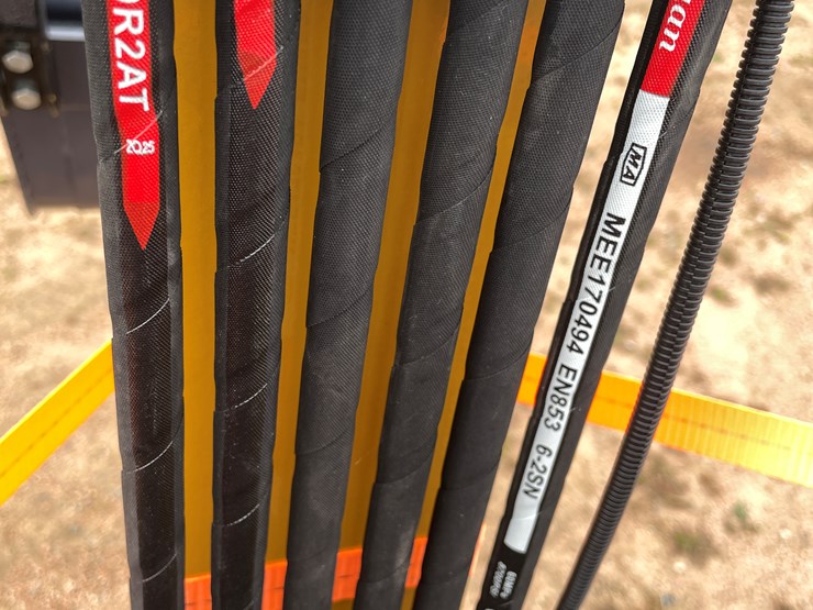 #1796-•-agt-mx20r-mini-excavator-image-30