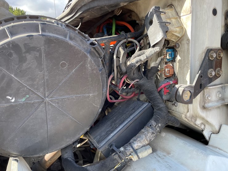 2007-international-8600-image-45