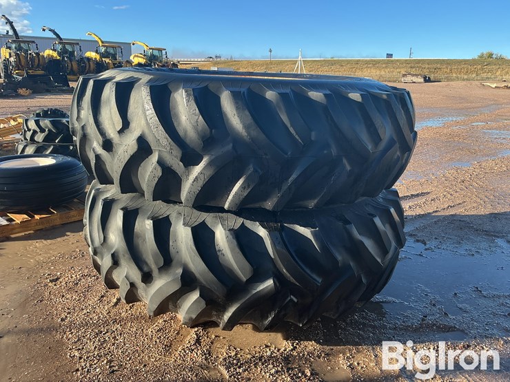 armstrong-hi-traction-lug-20.8-38-tractor-tires-image-1