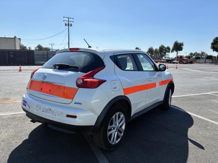 2013-nissan-juke-image-3