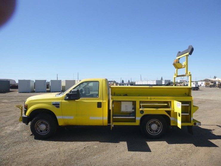 2010-ford-f350-image-7