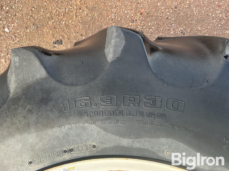 goodyear-special-sure-grip-td8-16.9r30-tractor-tire-image-9