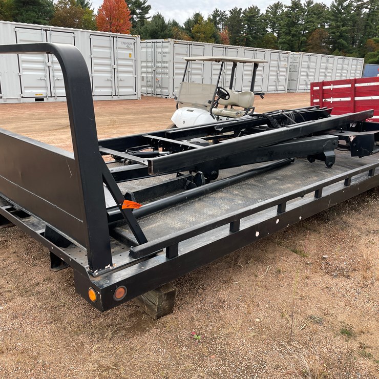 #3343 • 18'6" Rollback Bed with Car Lift Attachment