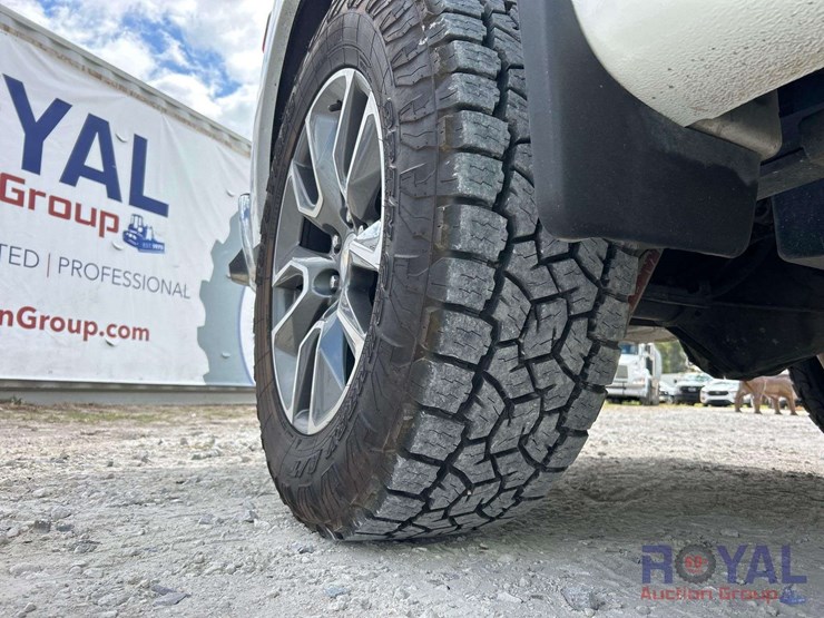 2023-chevrolet-1500-image-32