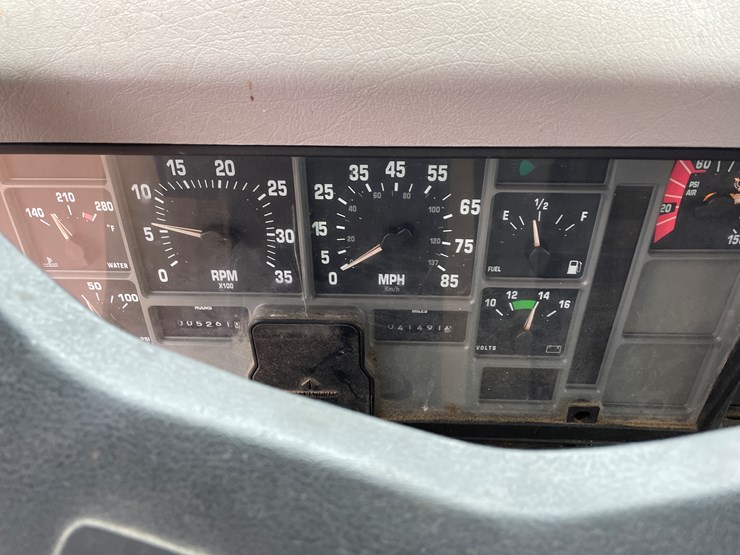 1999-international-10-image-58