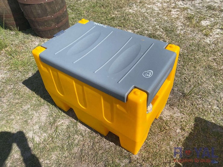 poly-fuel-tank-with-electric-pump-image-3