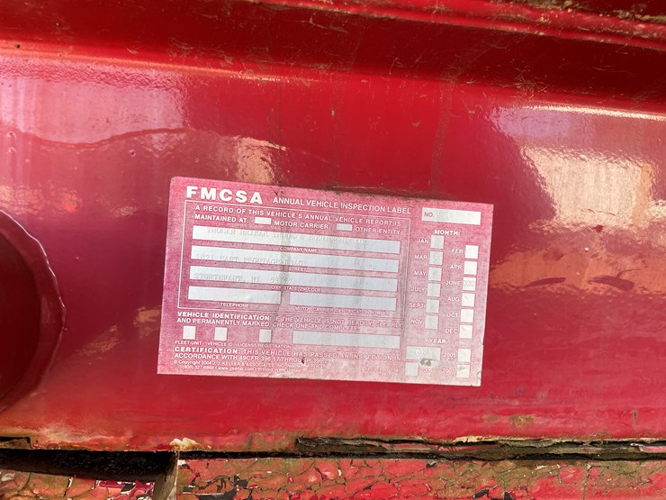 #3370-•-dust-control-5,200-gallon-water-truck-18'-tank-image-33