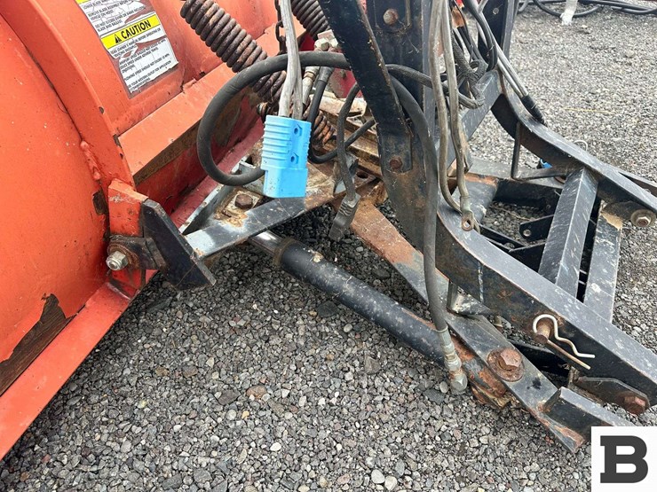 western-90”-snow-plow-image-7