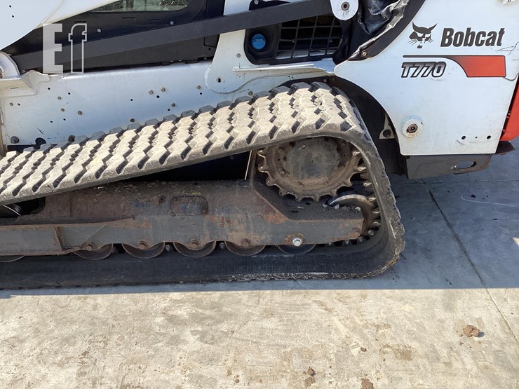 2019-bobcat-t770-image-11