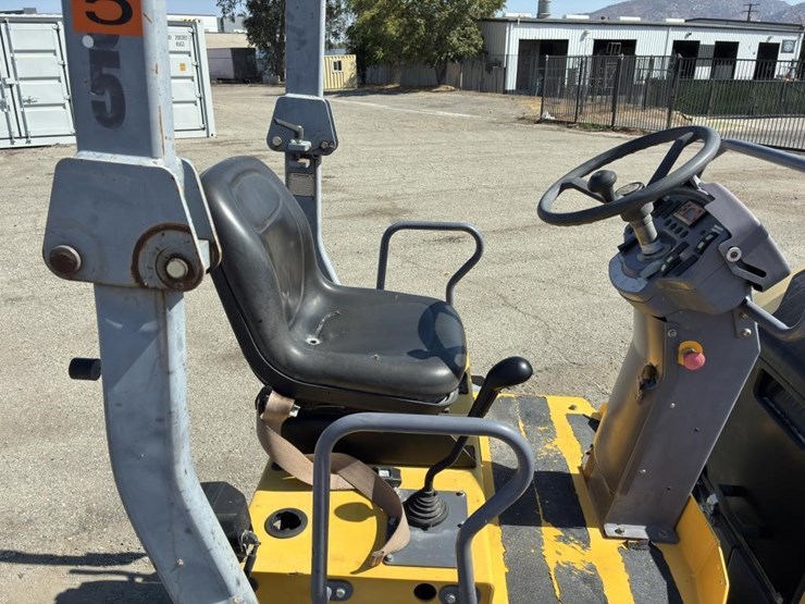 2015-dynapac-cc1200-image-19