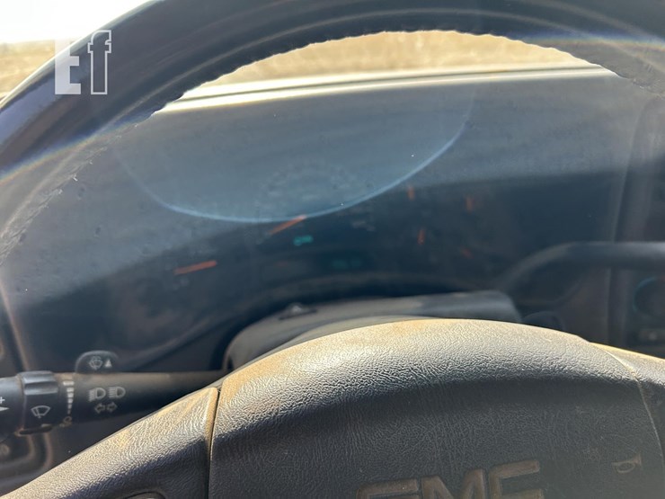 2004-gmc-sierra-1500-sle-image-14