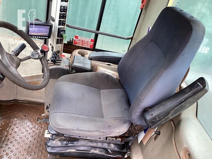 2012-volvo-l70f-image-17