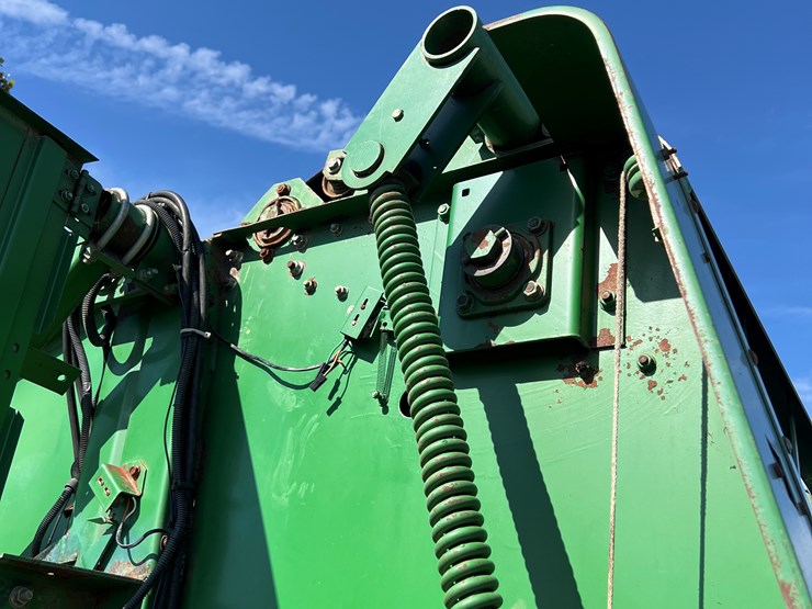 john-deere-535-image-6