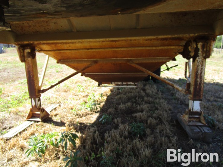 1990-jet-grain-trailer-image-11