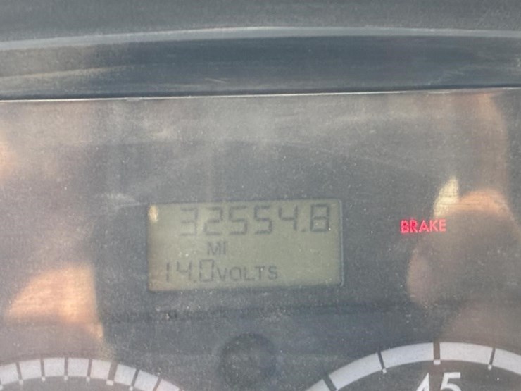 2007-caterpillar-c7-image-17