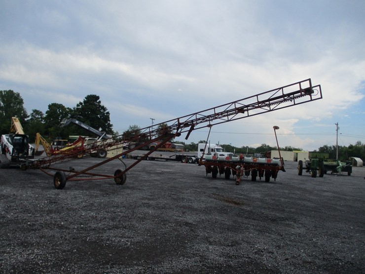 #38-•-45'-transport-hay-elevator-image-4