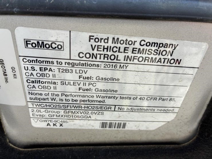 2016-ford-fusion-sedan-image-7