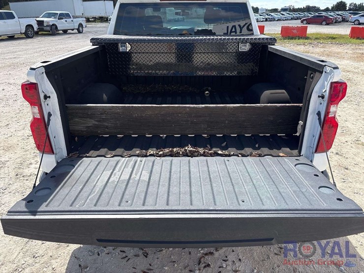 2022-chevrolet-1500-image-7