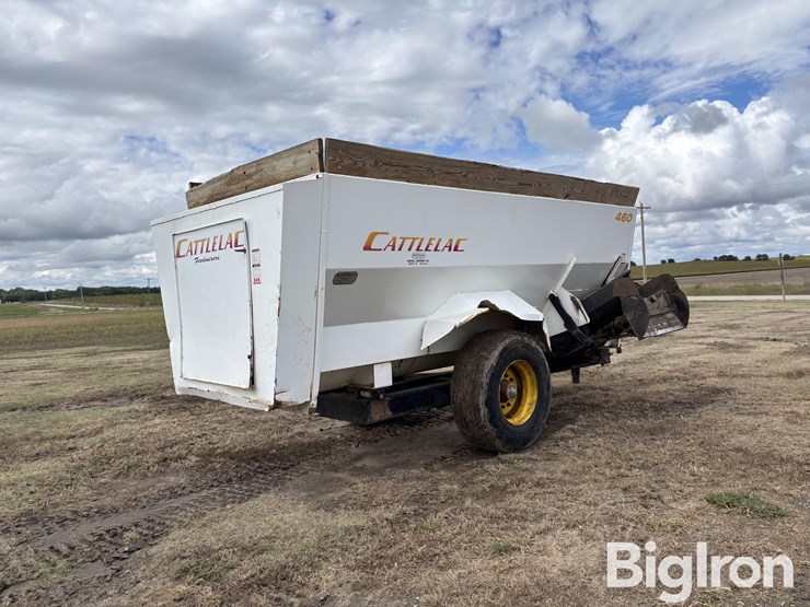 2012-cattlelac-460-image-5