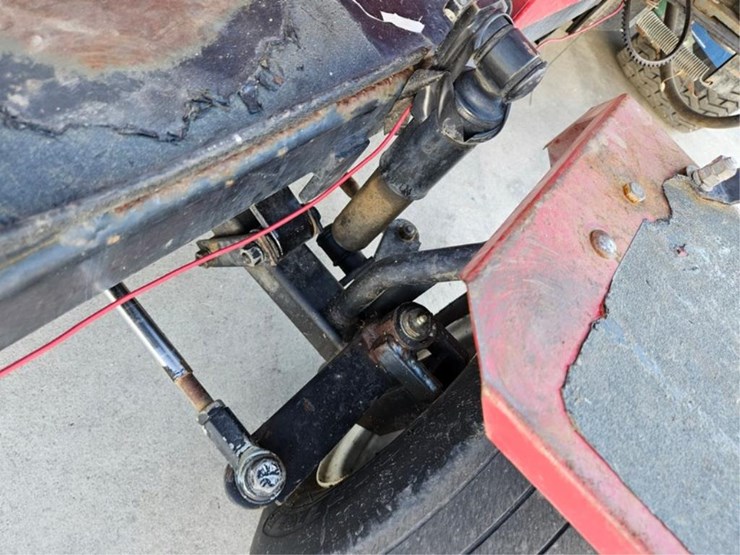 #2525-•-toro-1100-sprayer-image-41