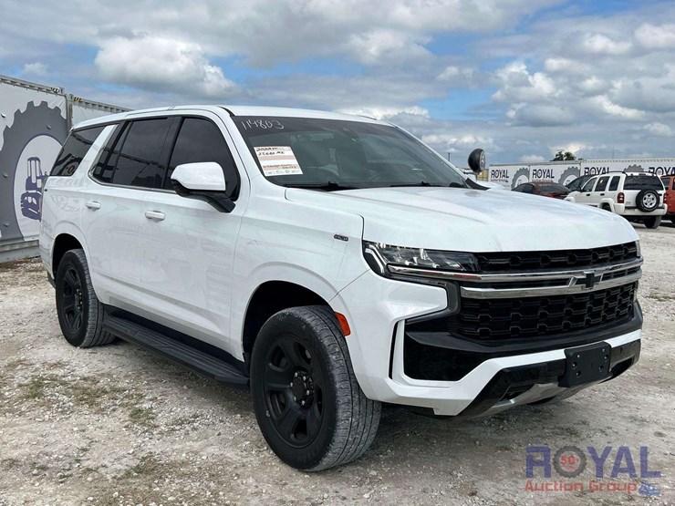 2022-chevrolet-tahoe-image-2
