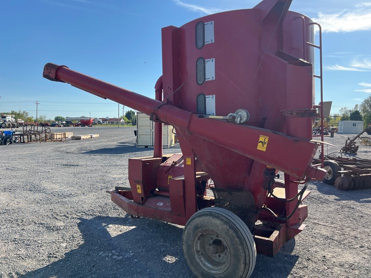 farmhand-875-image-7