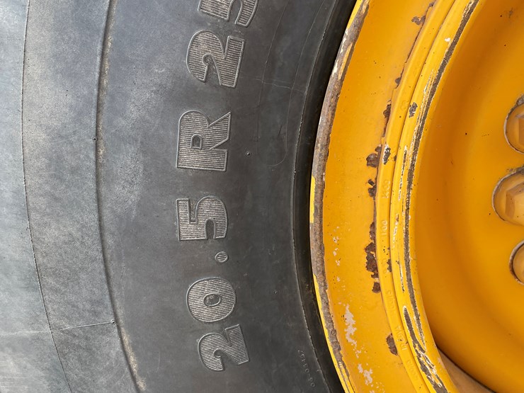 2015-volvo-l70h-image-84