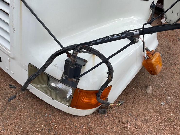 international-3800-image-3