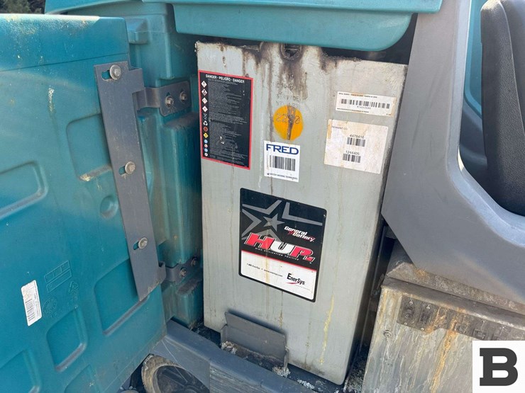 tennant-t7-ech20-floor-scrubber-image-16