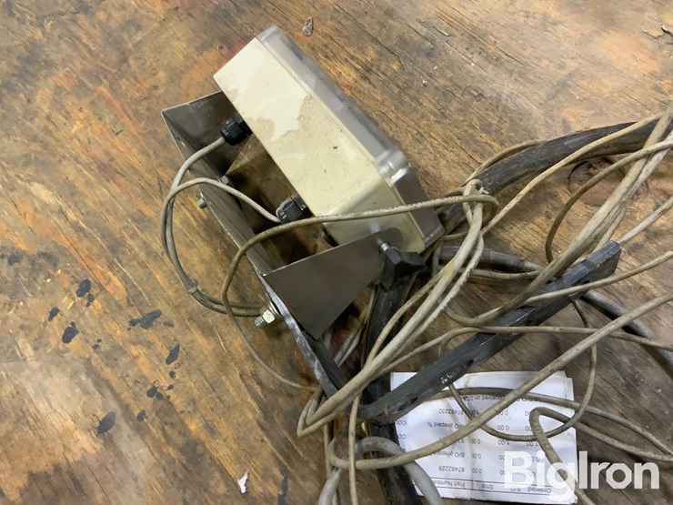 new-holland-phiber-ac3105-bale-accumulator-w/monitor-image-20