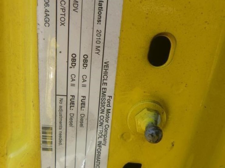 2010-ford-f350-image-16