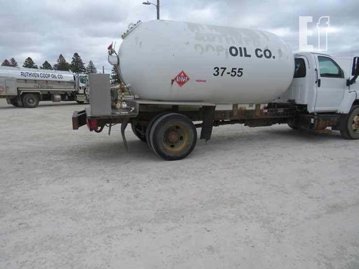 2007-chevrolet-kodiak-c8500-image-2