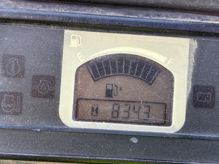 2022-deere-17g-image-25