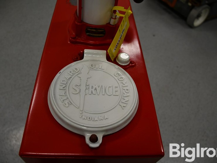 standard-oil-company-oil-tank-image-11