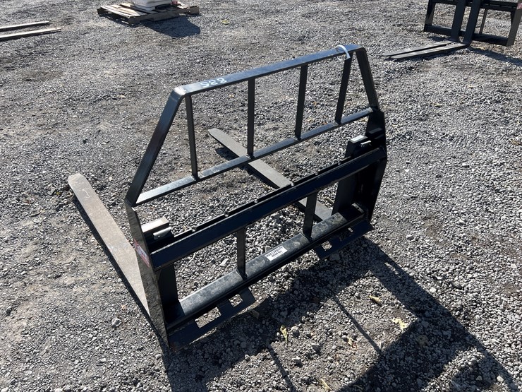 #835-•-unused-kivel-qt-pallet-forks-image-2