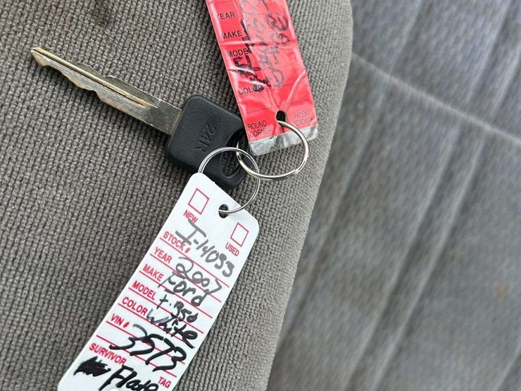 2007-ford-f350-image-21