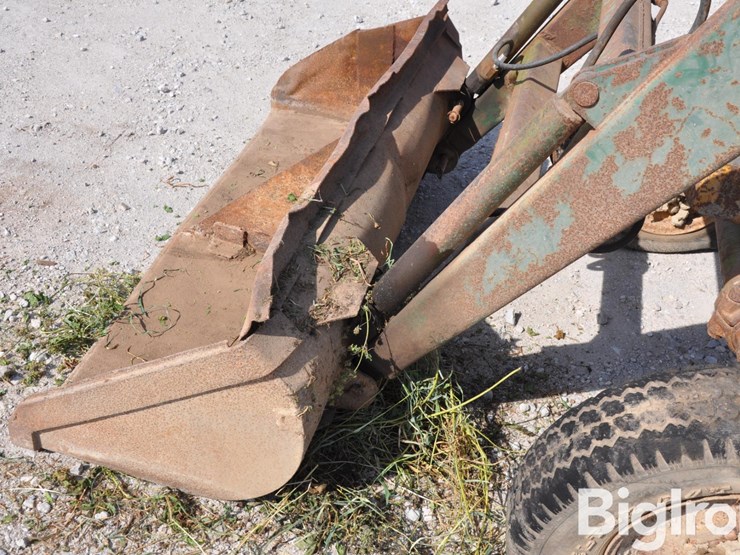 minneapolis-moline-m602-image-11