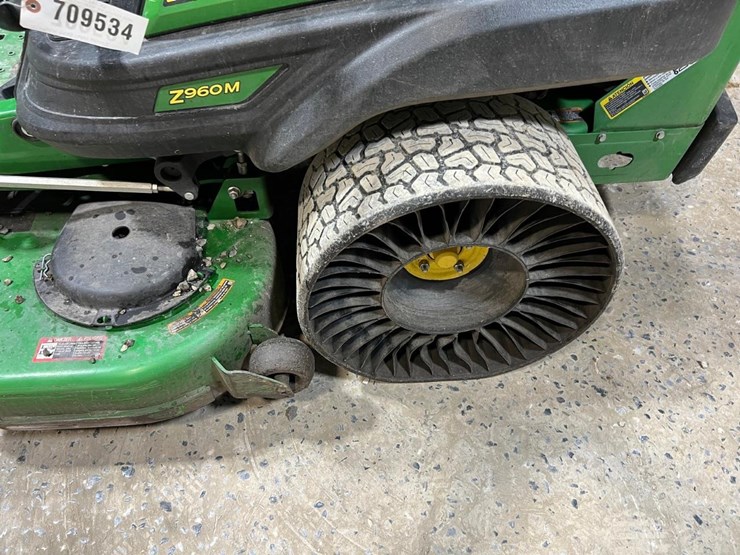 john-deere-z960m-image-10