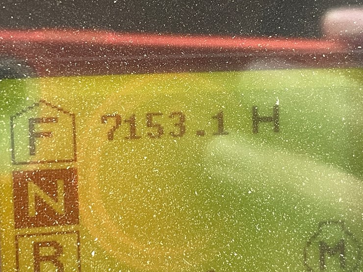 2011-case-821f-image-55