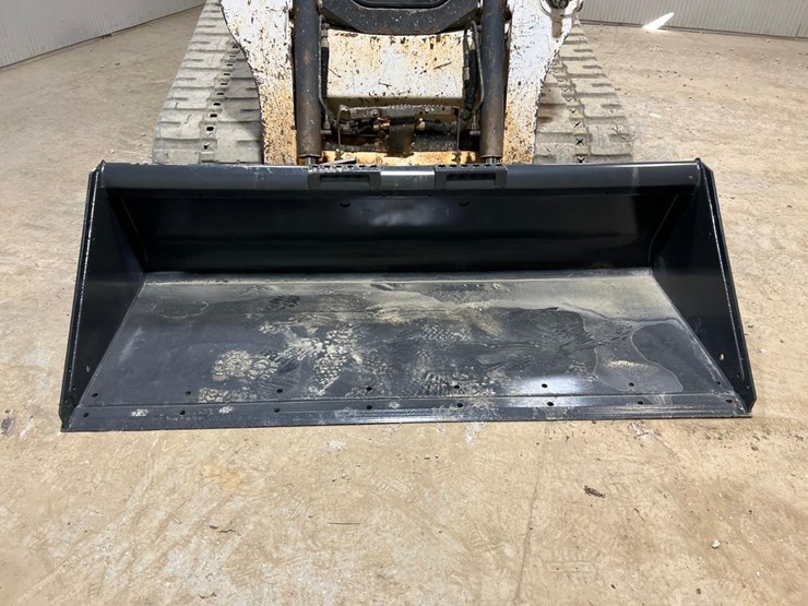 2016-bobcat-t650-image-9