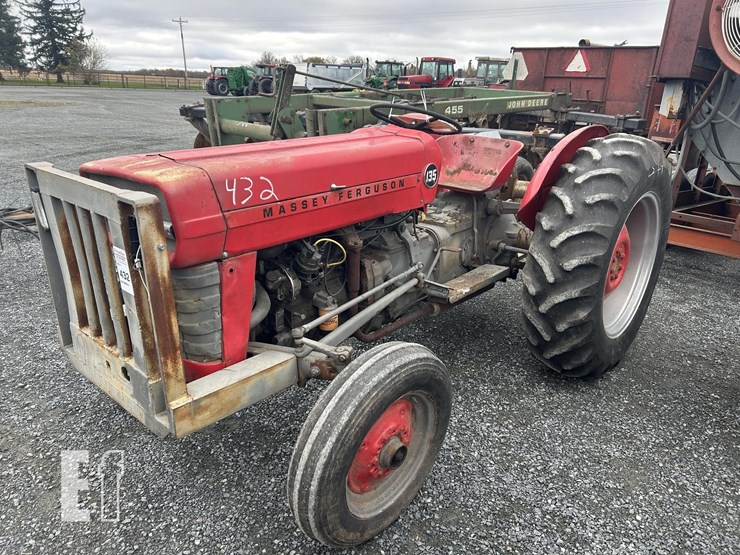 massey-ferguson-135-image-1