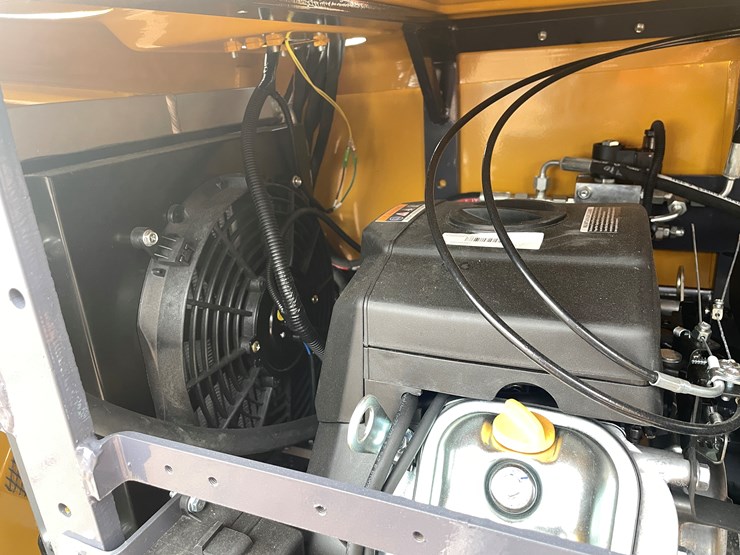 #1796-•-agt-mx20r-mini-excavator-image-37