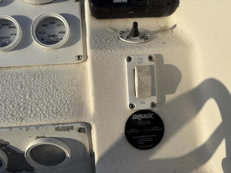 2004-unknown-trailer-image-20