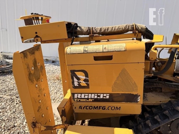 2013-rayco-rg1635-trac-jr-image-9