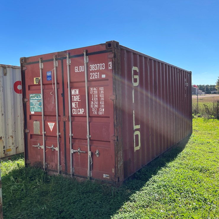 #3596 • 20' Standard Height Shipping Container