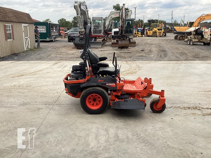2019-kubota-z724x-image-5