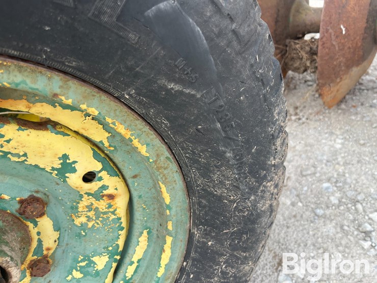 john-deere-18-image-19