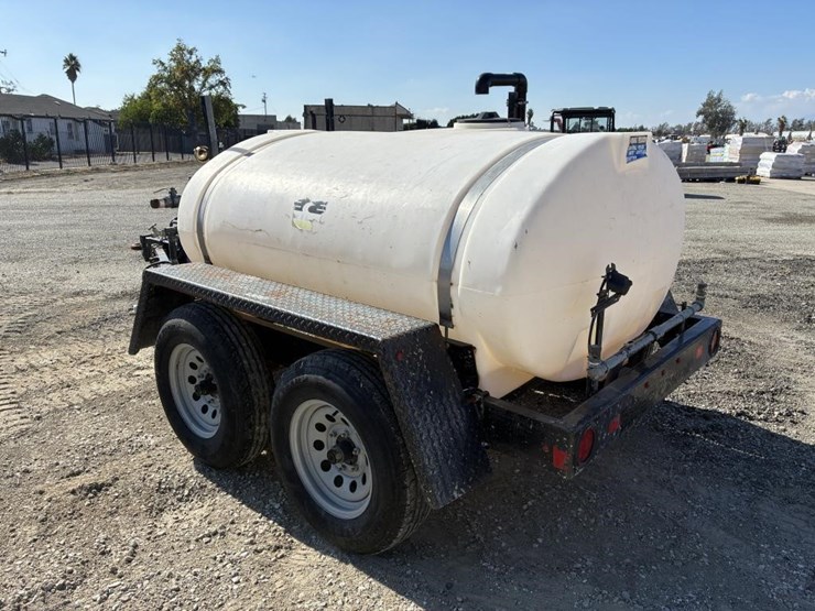 2020-wylie-&-son-exp-500-towable-water-buffalo-image-4