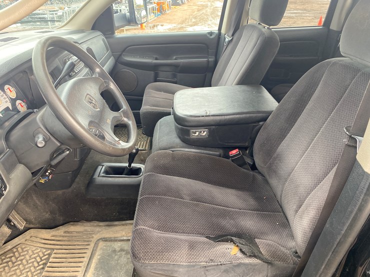 2003-dodge-ram-3500-image-20