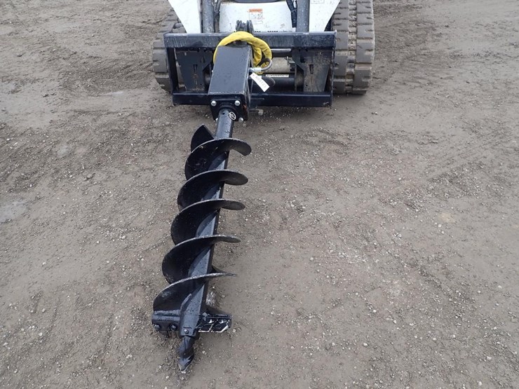 wildcat-skid-steer-post-hole-digger-with-12"-auger-image-2